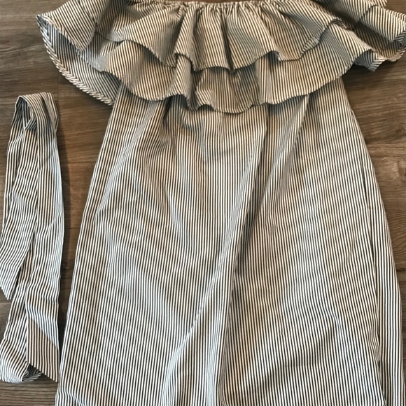 stripe off shoulder dress - Picture 1 of 1